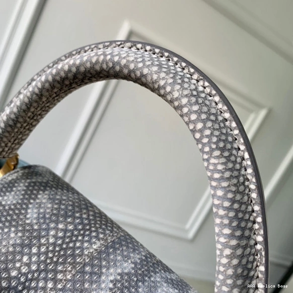 Aaa replica ru CAPUCINES LOUIS VUITTON MINI 0716